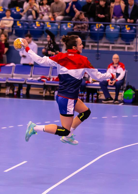 Анна Вяхирева. - Руслан 