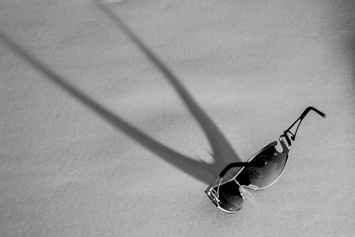 Игра с тенью - Елена Пономарева