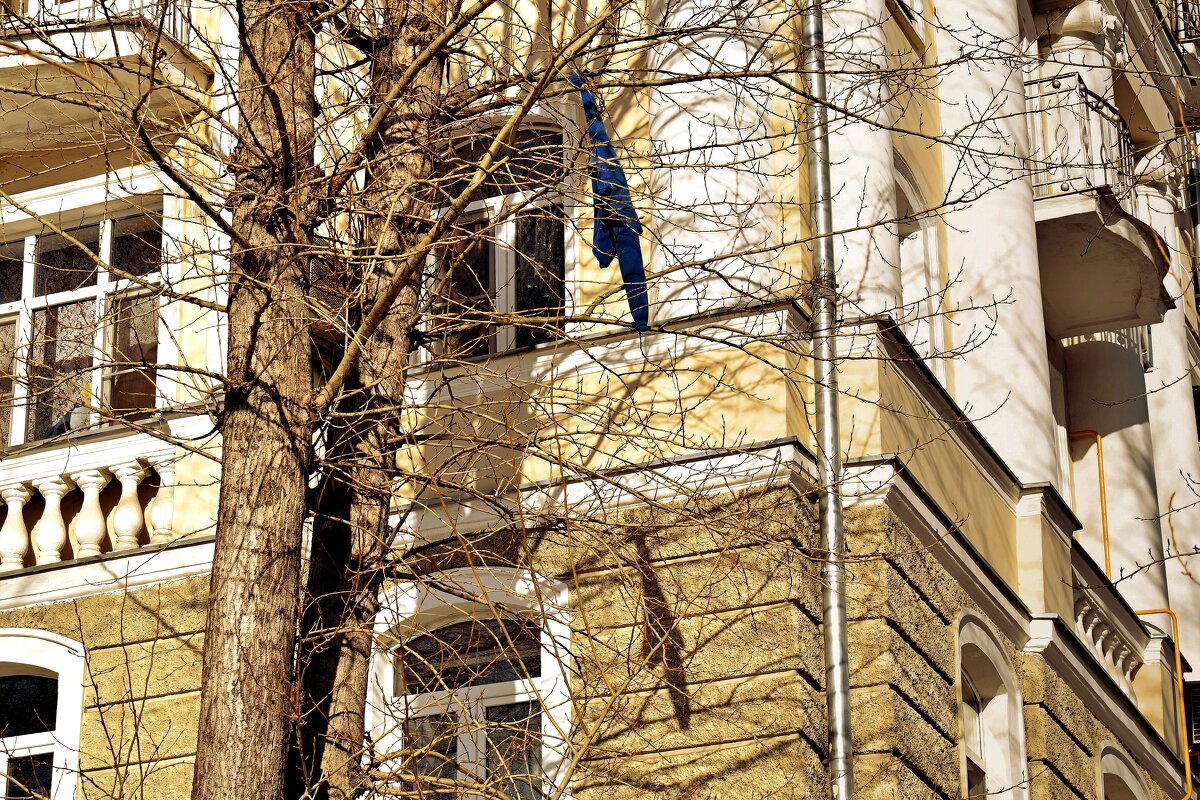 Сюрприз на уровне 4-го этажа. - Татьяна Помогалова