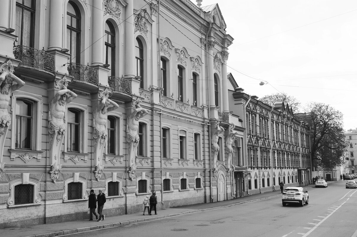 /// - Виктор Никитенко