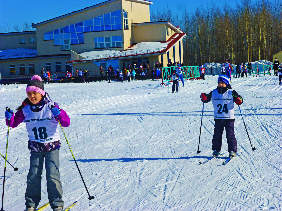 Март...Дети на лыжне! - Владимир 
