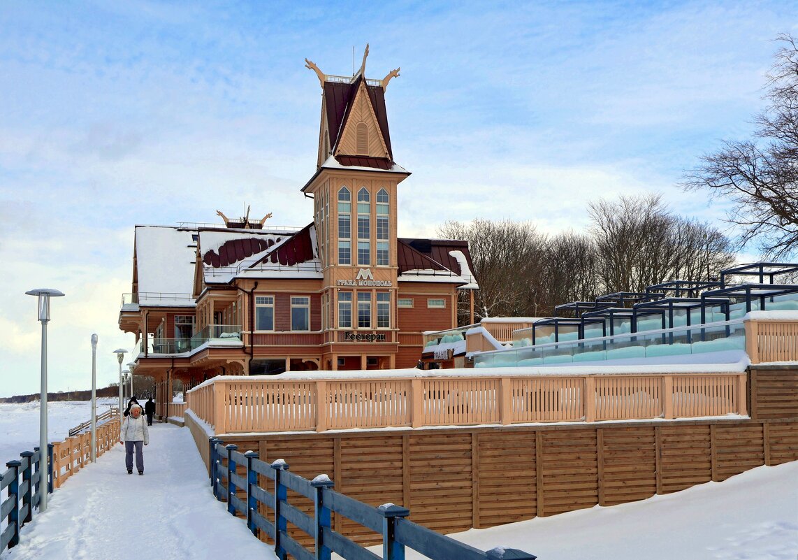 Отель "Гранд Монополь" - Сергей Карачин