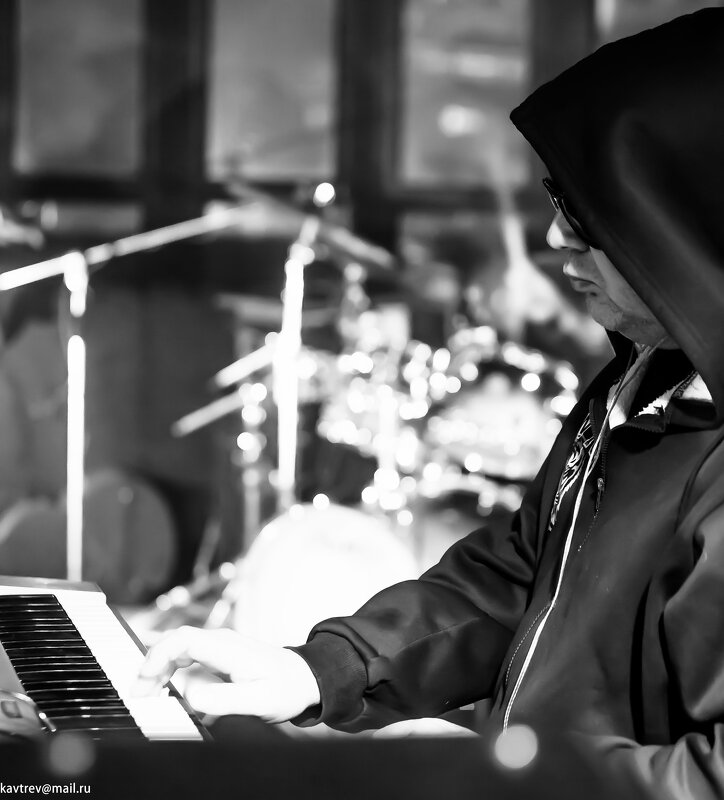 ПЕСНЯ ПЕСНЕЙ - HART BAD