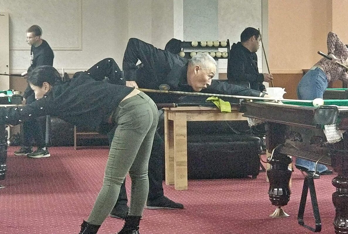 Веселые ребята и девчата - Андрей Хлопонин