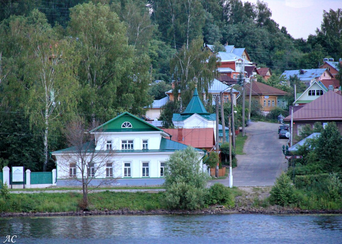 Исторический центр города Плёс - Любовь Сахарова