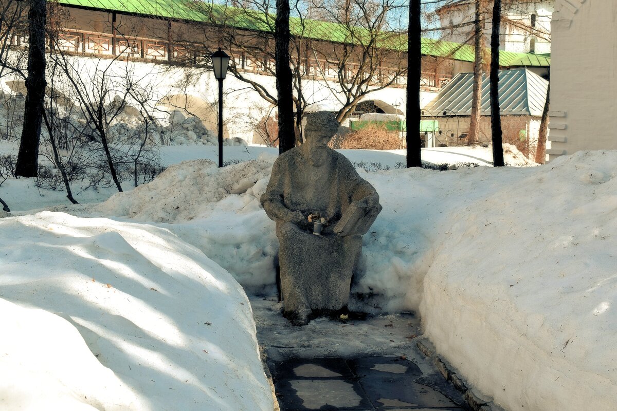 Памятник преподобному Андрею Рублёву. - Татьяна Помогалова