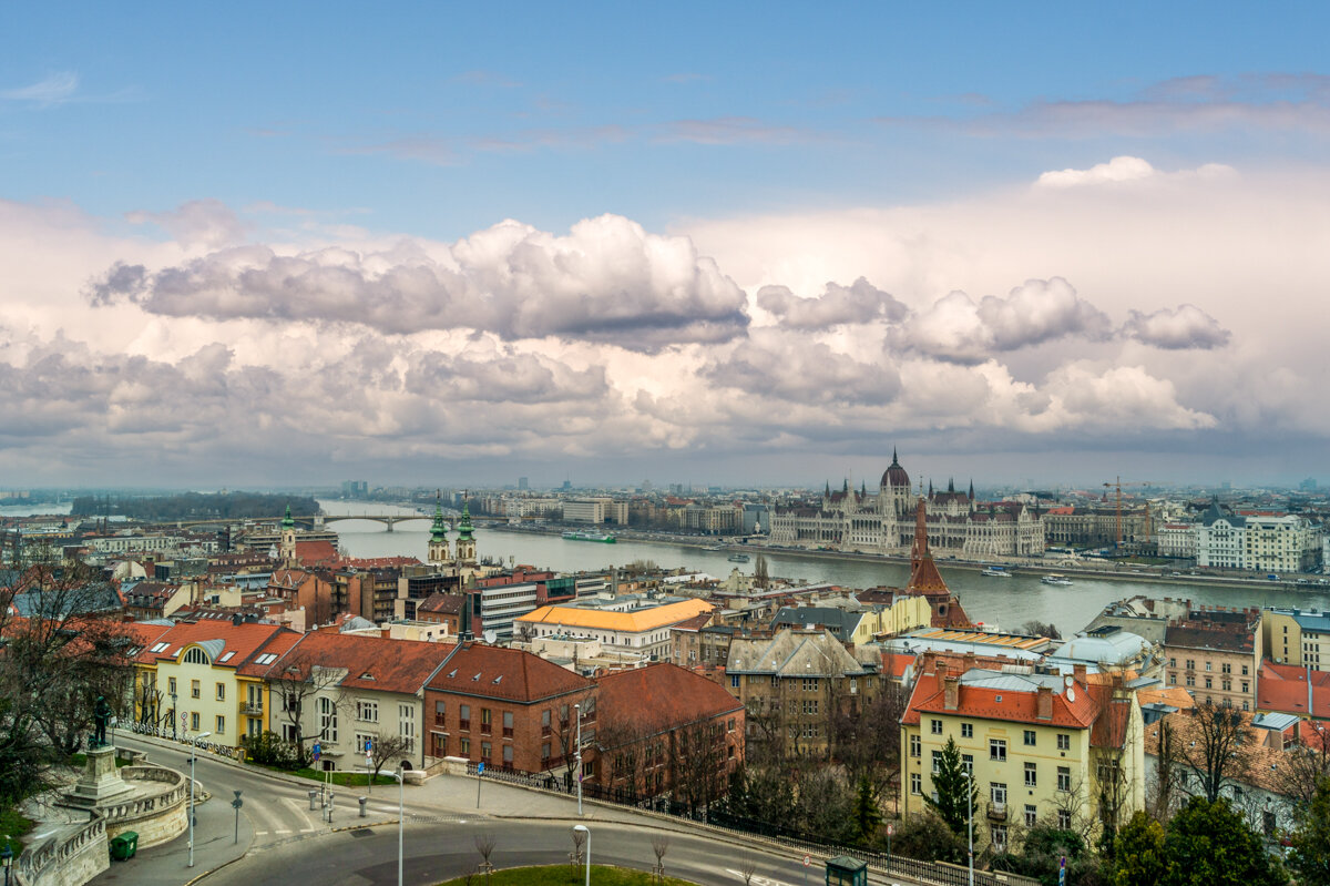 Будапешт - Игорь Сикорский Будапешт - Игорь Сикорский