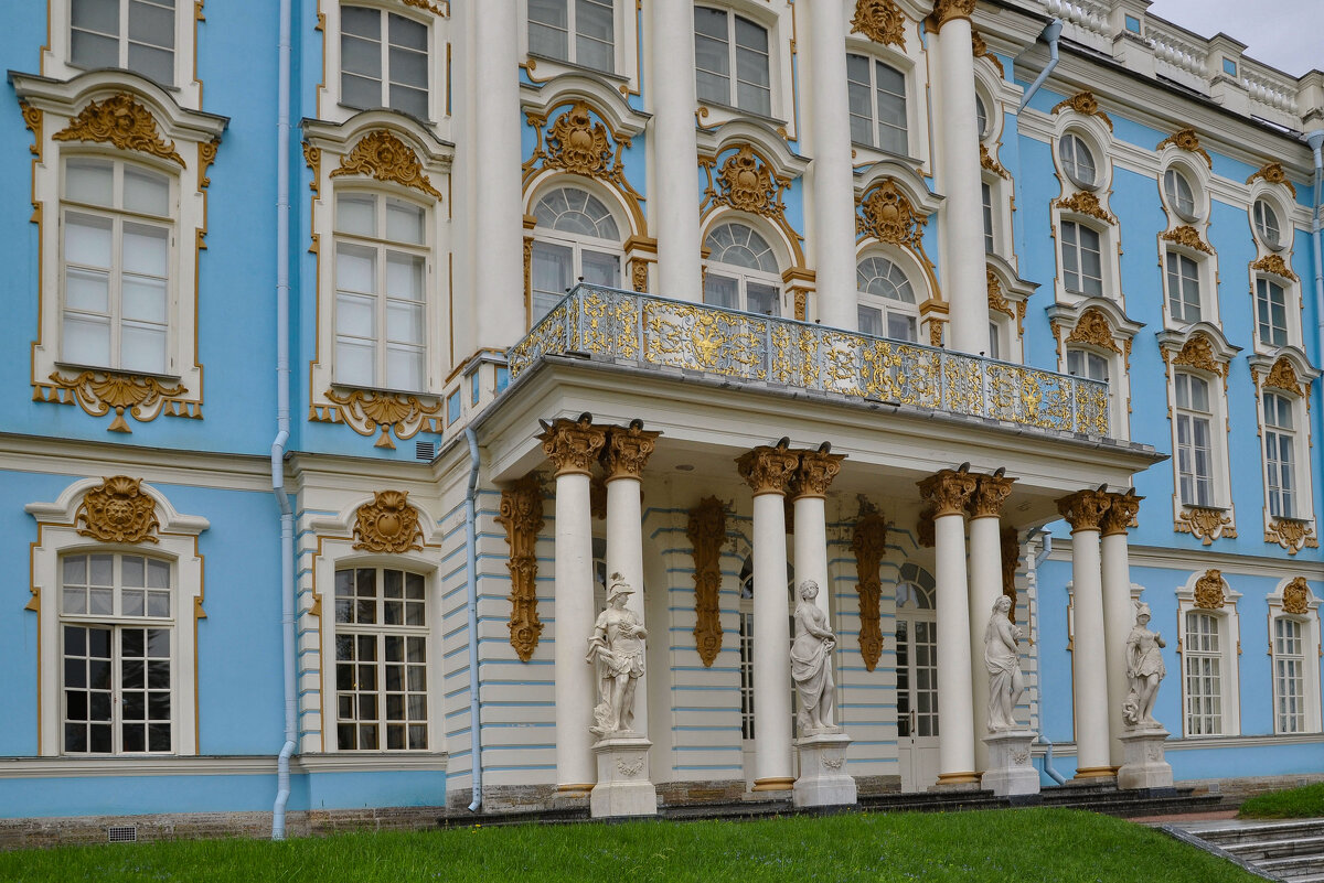 Парадный вход Екатерининского дворца - Татьяна Машошина
