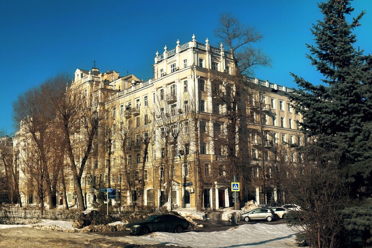 Жилой дом на Краснохолмской улице. - Татьяна Помогалова Жилой дом на Краснохолмской улице. - Татьяна Помогалова