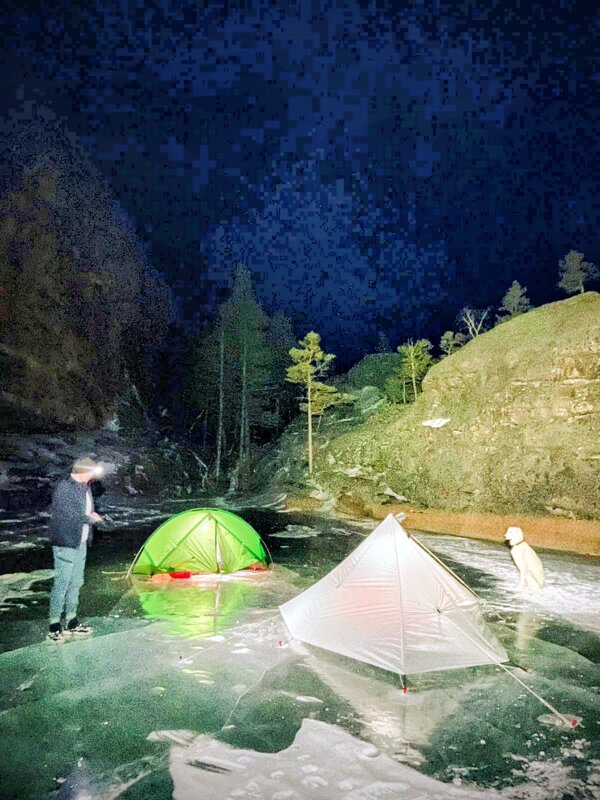 На горном озере - Георгиевич 