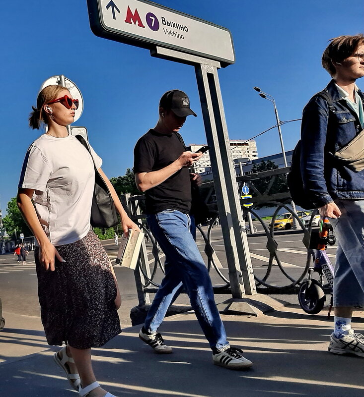 *** - Владимир Захаров