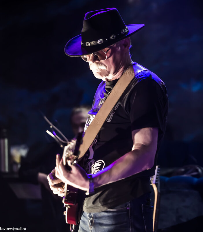 ПЕСНЯ ПЕСНЕЙ - HART BAD