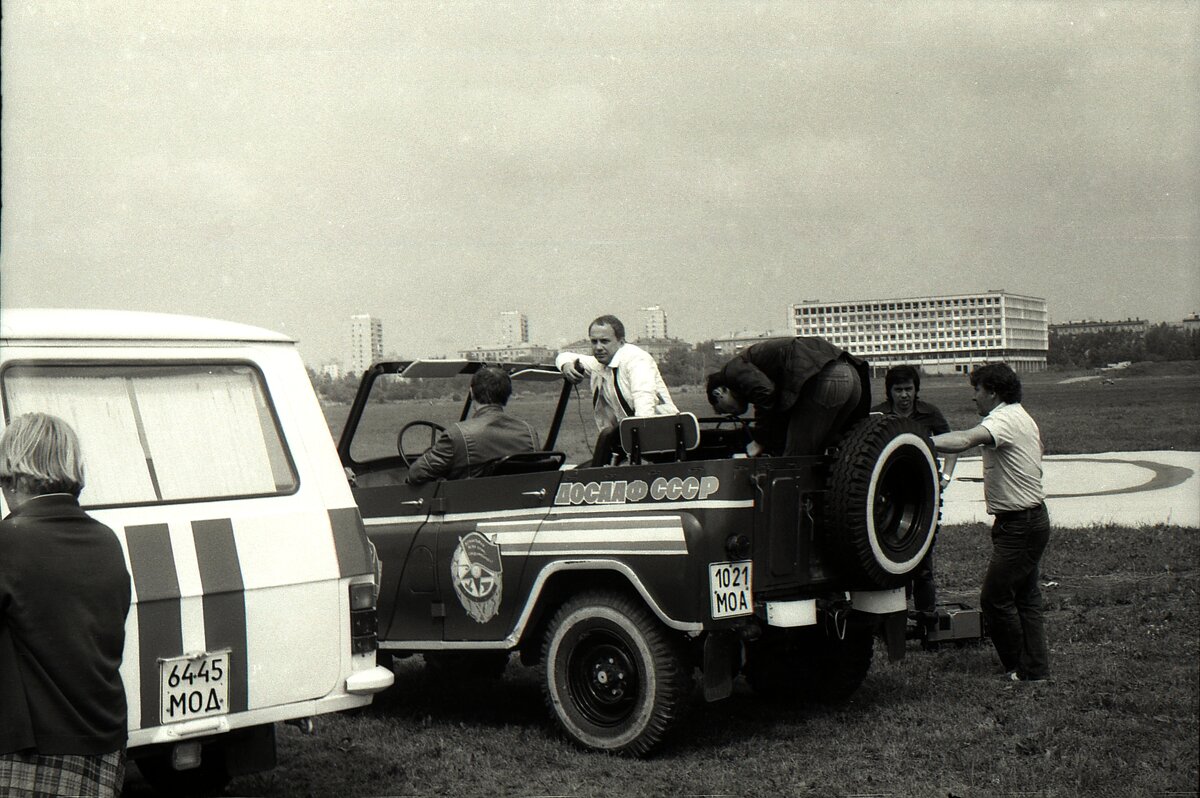 Программа "А ну-ка парни" - Олег Чернов