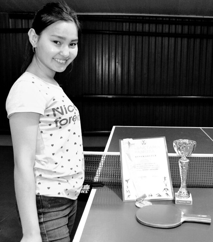 Девушка - Андрей Хлопонин