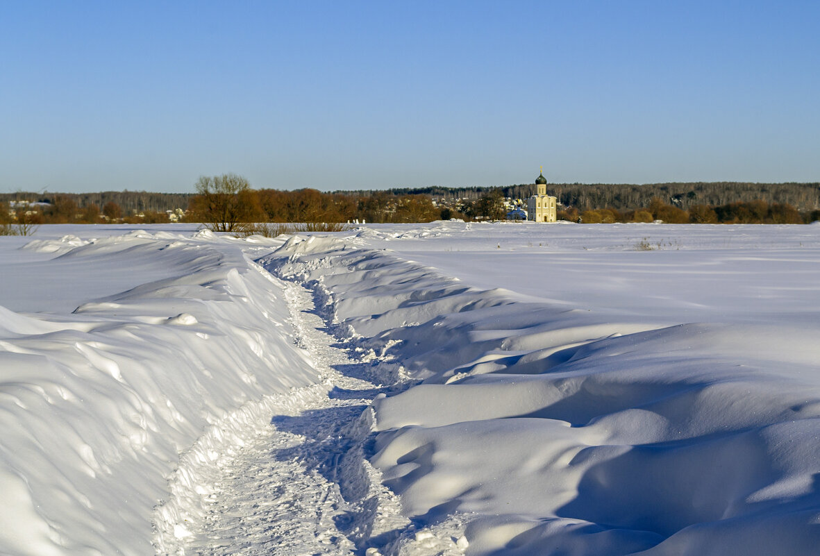 Пройти к храму в феврале - Сергей Цветков