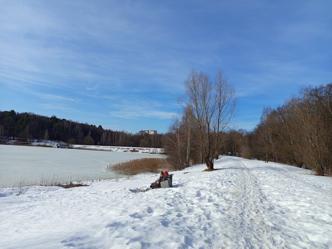 Март как весенний месяц - Андрей Лукьянов