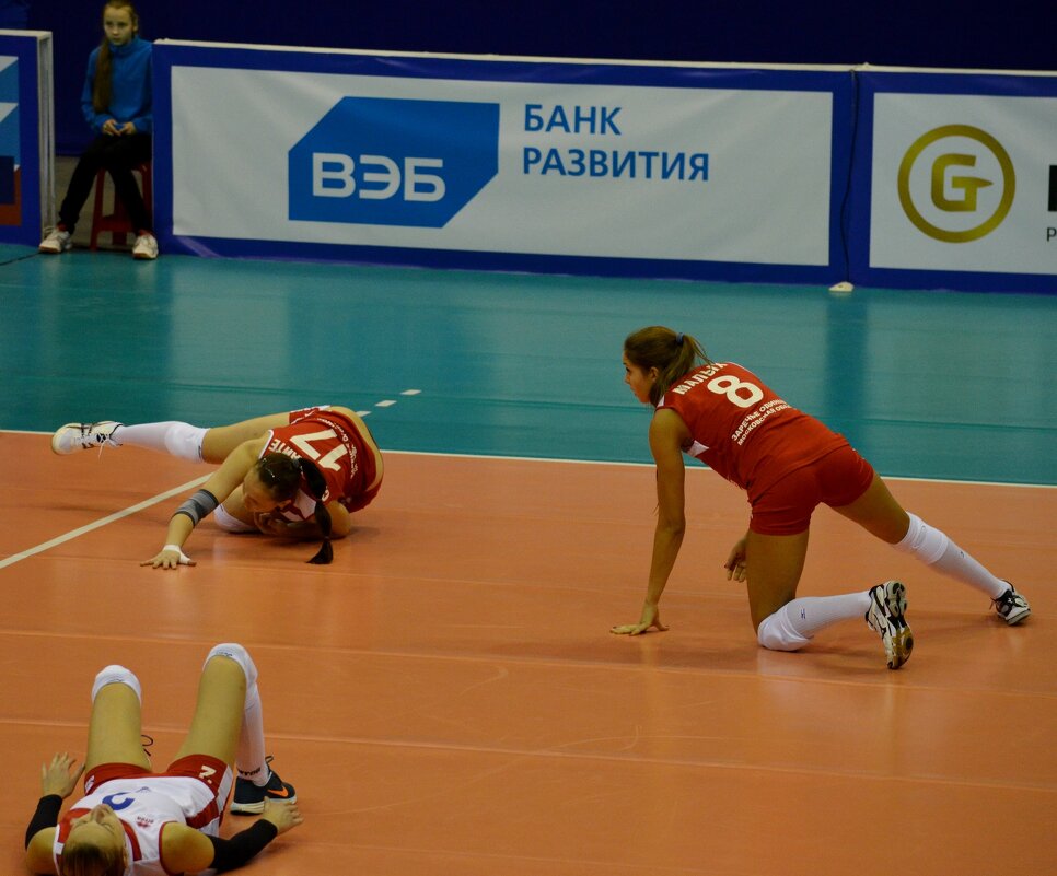 Мяч отбит - Savayr Мяч отбит - Savayr