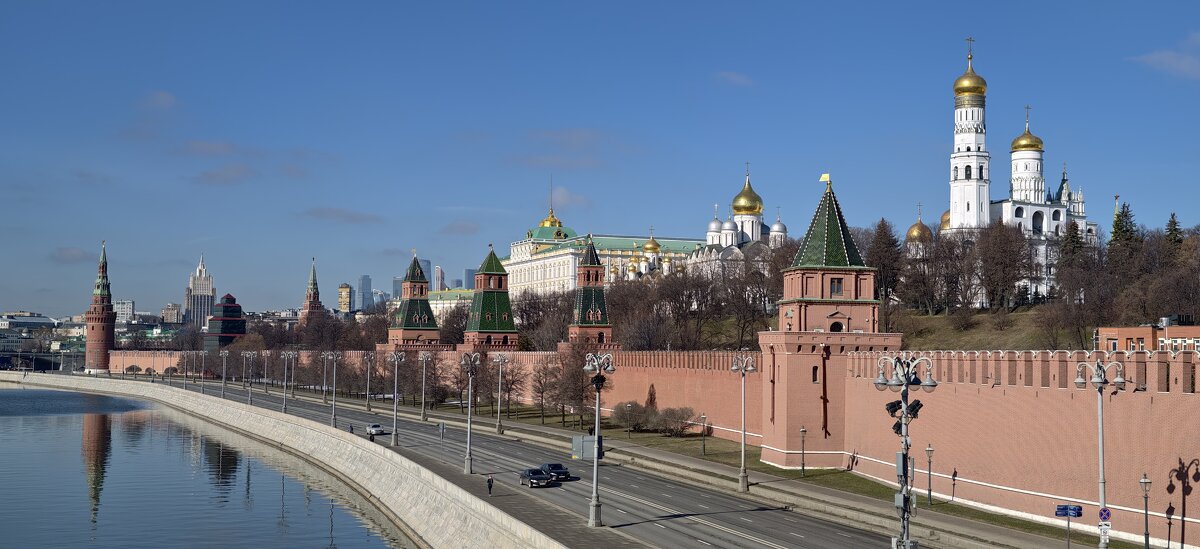 Московский Кремль - <<< Наташа >>>