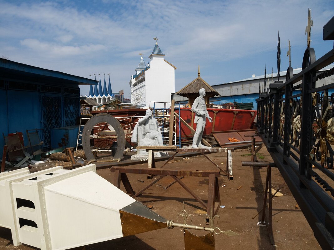 *** - Сергей Золотавин