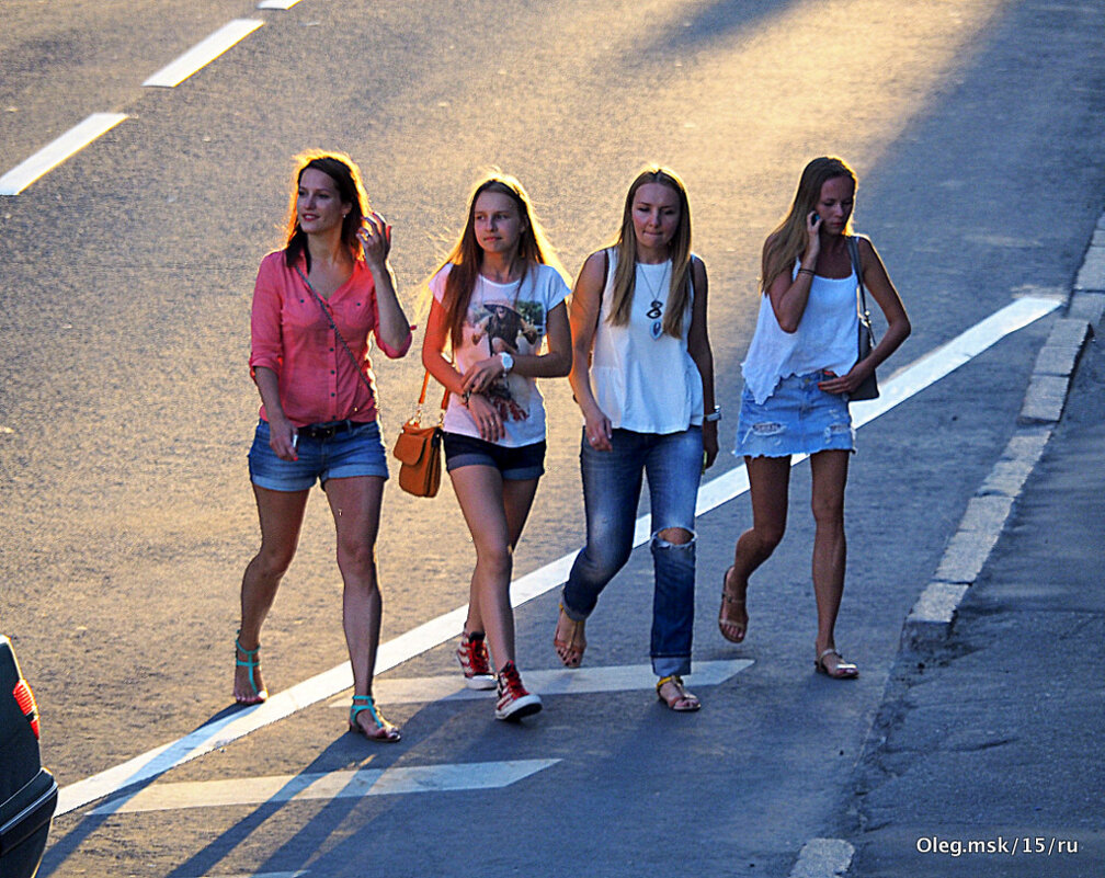 девчонки - Олег Лукьянов девчонки - Олег Лукьянов