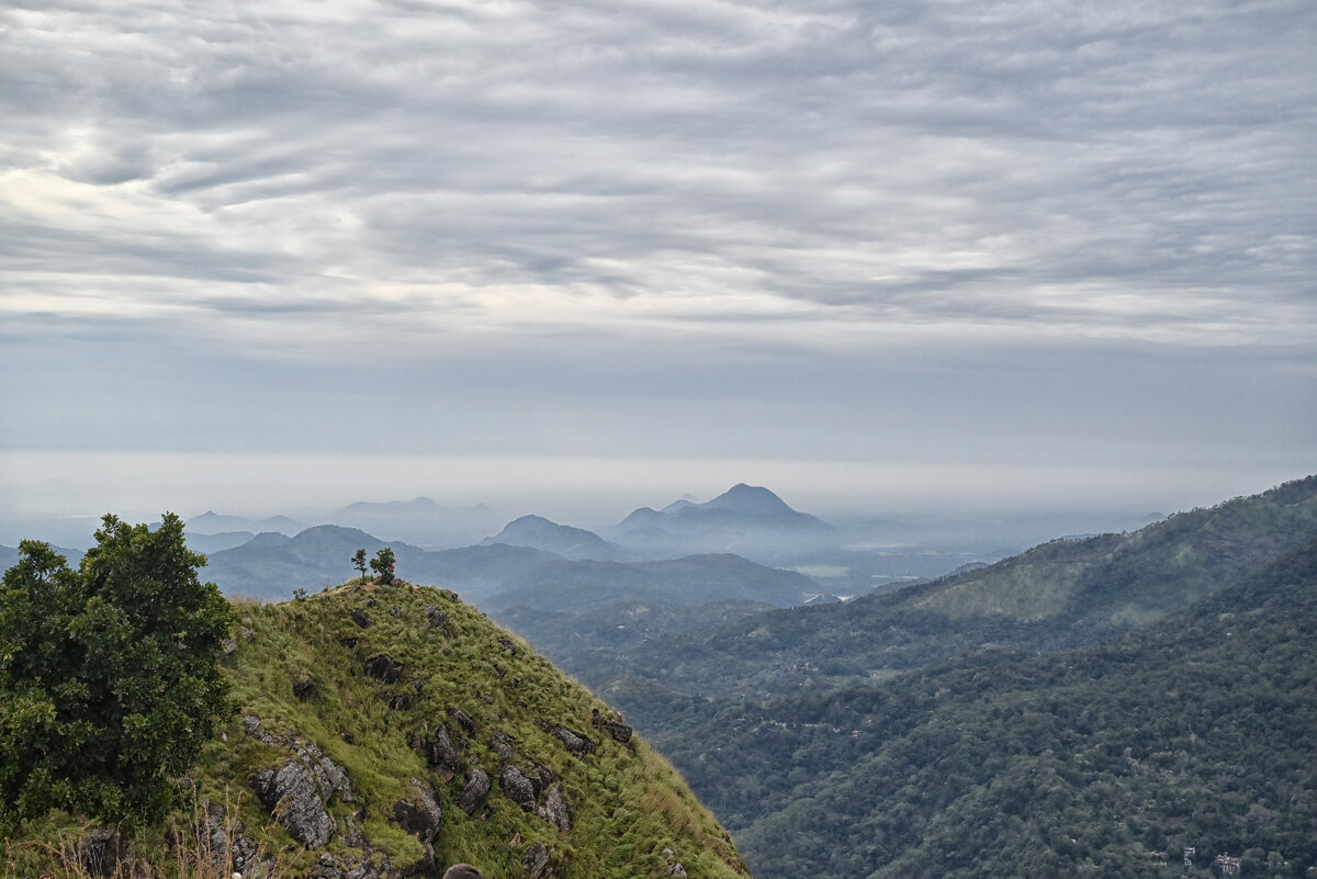 Шри-Ланка. Атмосфера. Пик Адама. - Александр Беляков Шри-Ланка. Атмосфера. Пик Адама. - Александр Беляков