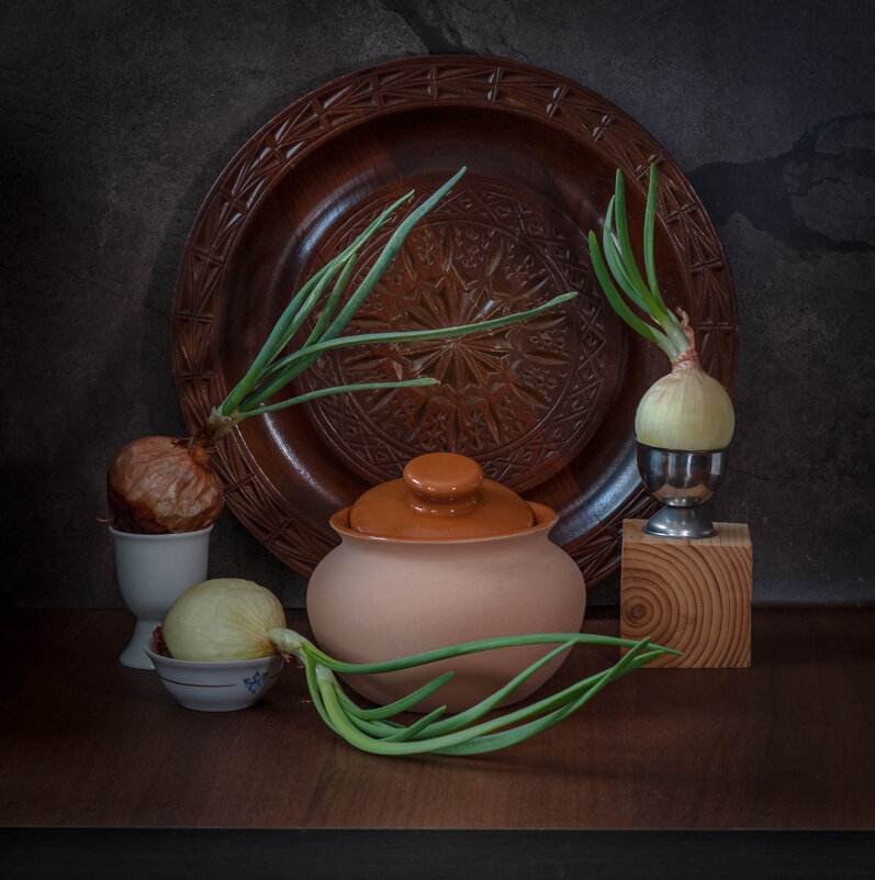 А вот и витамины весенние поспели_Натюрморт - Анатолий Нецепляев