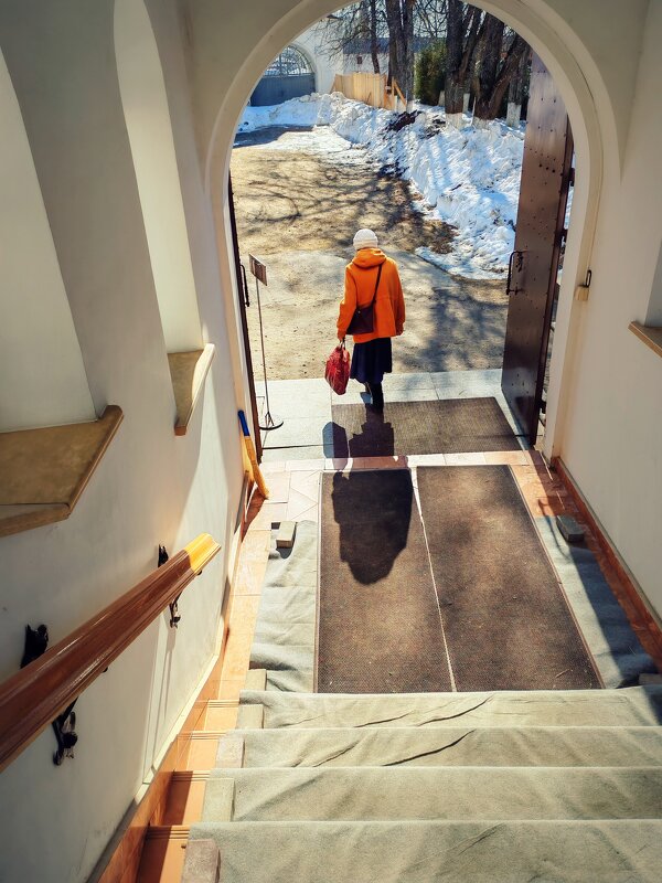 светлый день в монастыре... - Любовь светлый день в монастыре... - Любовь