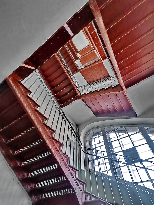 ВПЕРЕМЕШКУ - Юрий Вовк