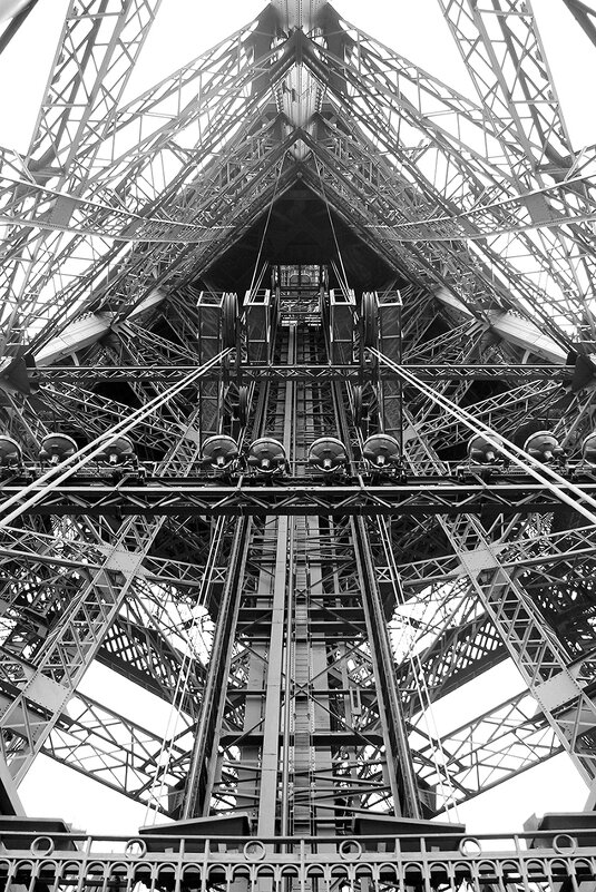 Паутина Эйфеля - Сергей Сомихин