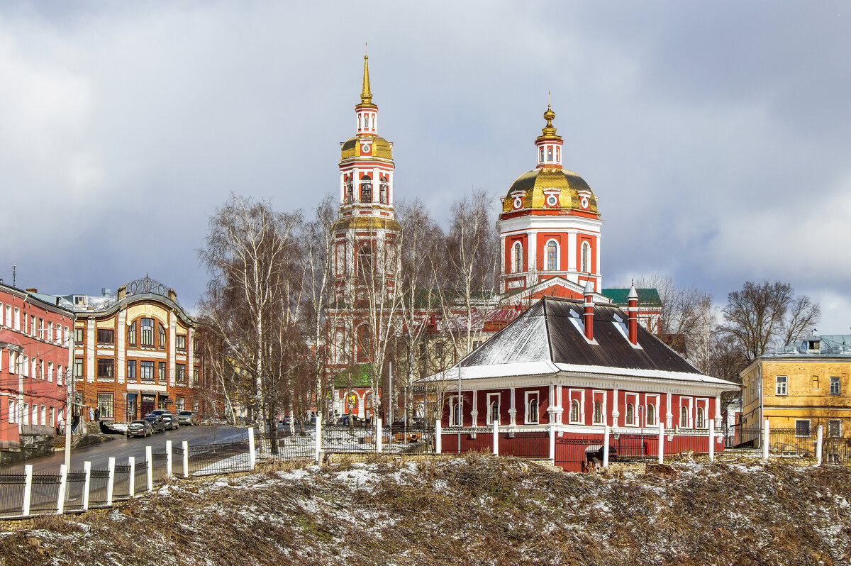 Весна в городе - Галина Новинская