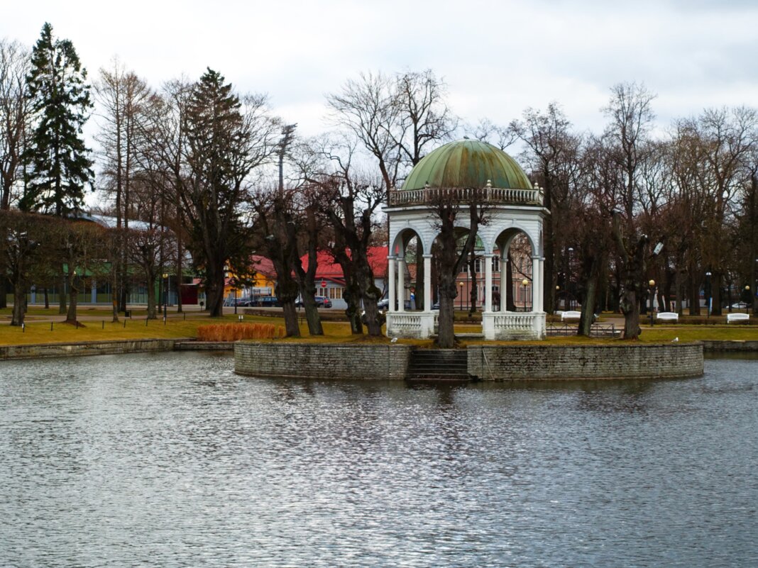 Лебединый пруд Кадриорга - Aida10 