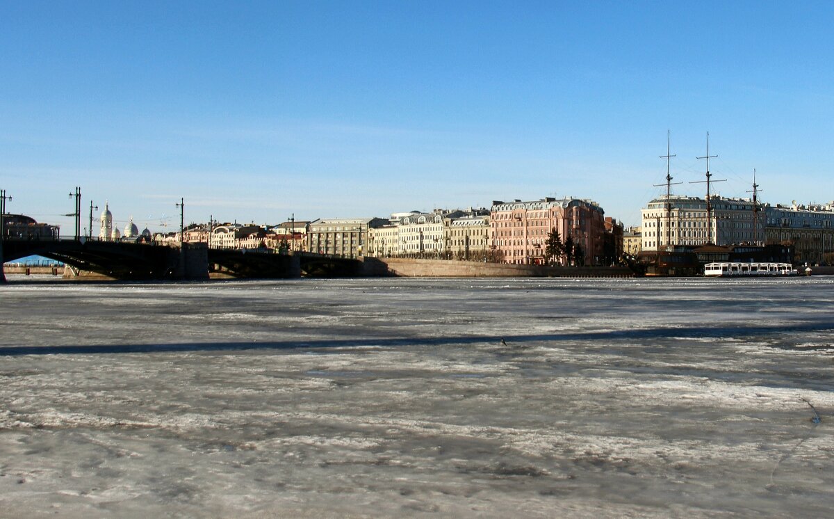 Петербург. Март - Наталья Герасимова