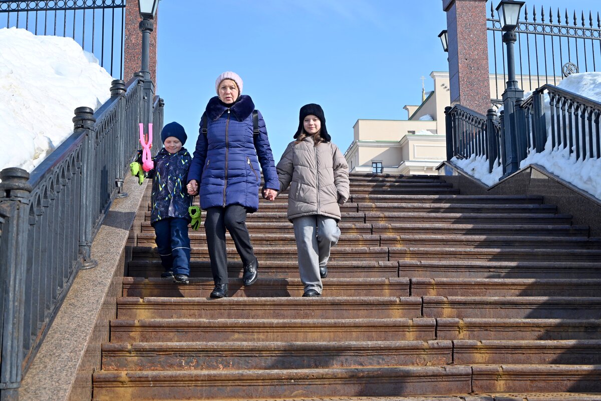 Спуск по ступеням. - ВикТор Быстров