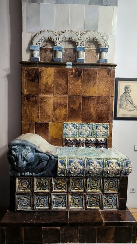 Печь с изразцами, созданными Врубелем. - Ольга 