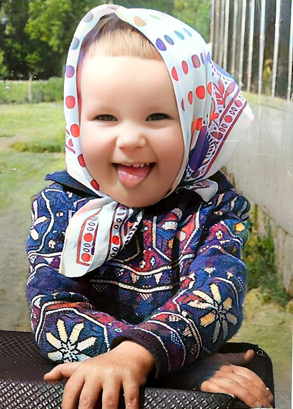 Дети в садике. -" Меня аист принёс." -" А меня из интернета скачали - Алла Кочергина