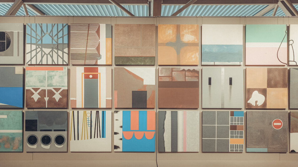 Стена абстракций - Андрей Неуймин