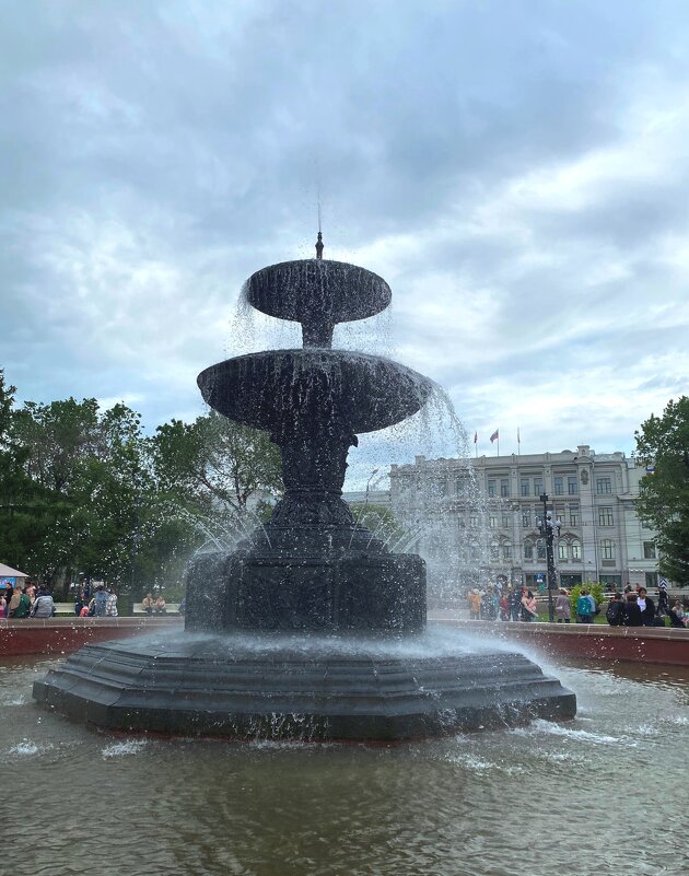 Фонтан в сквере - Savayr 