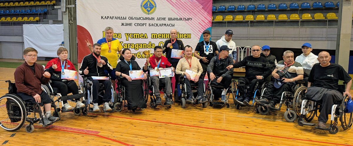 Друзья спорта - Андрей Хлопонин