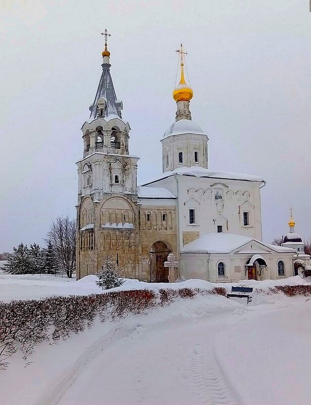 Боголюбский женский монастырь. Собор Рождества Пресвятой Богородицы. Владимирская обл. п. Боголюбово - Наталья ***
