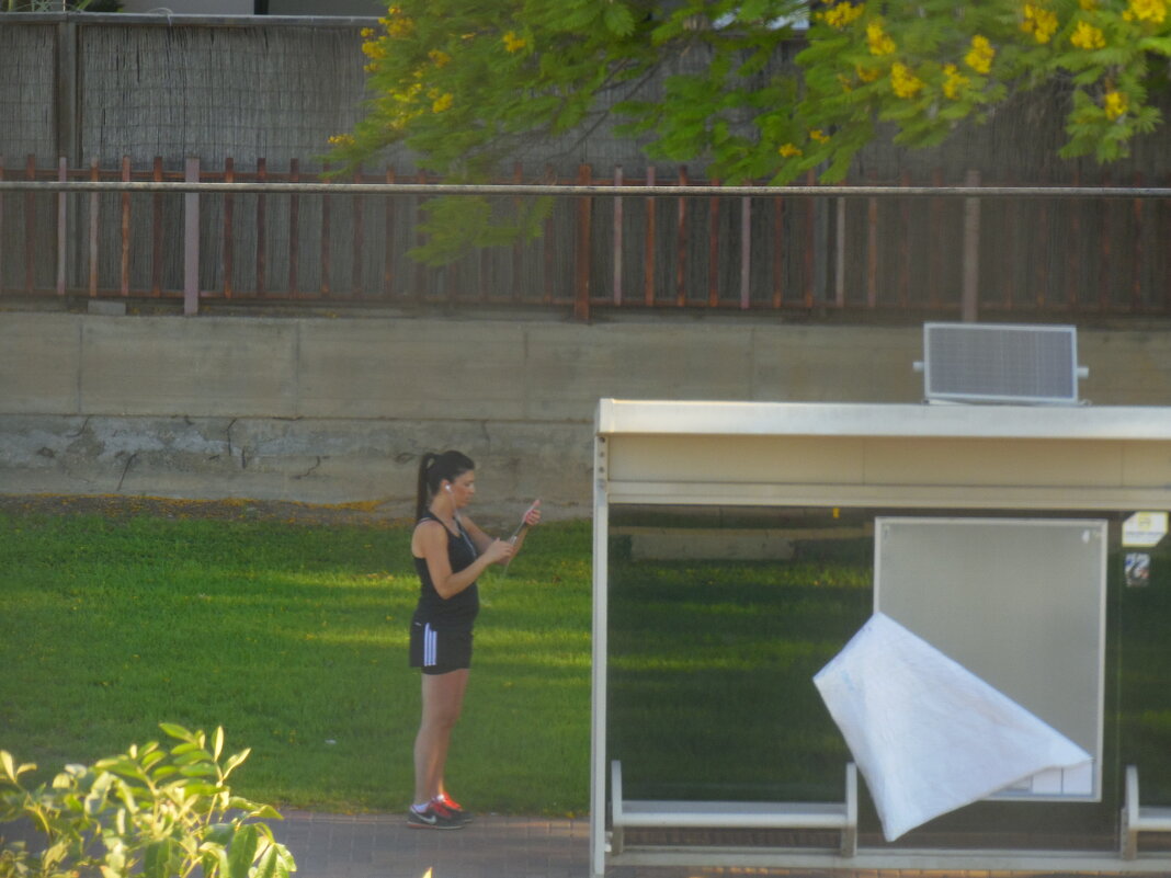 115 (237) - CLOSE WAYS ALL