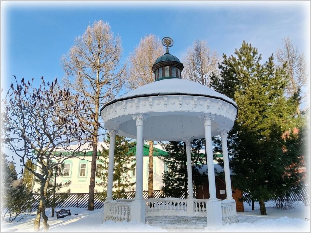 Беседка - Елена Сухорученкова