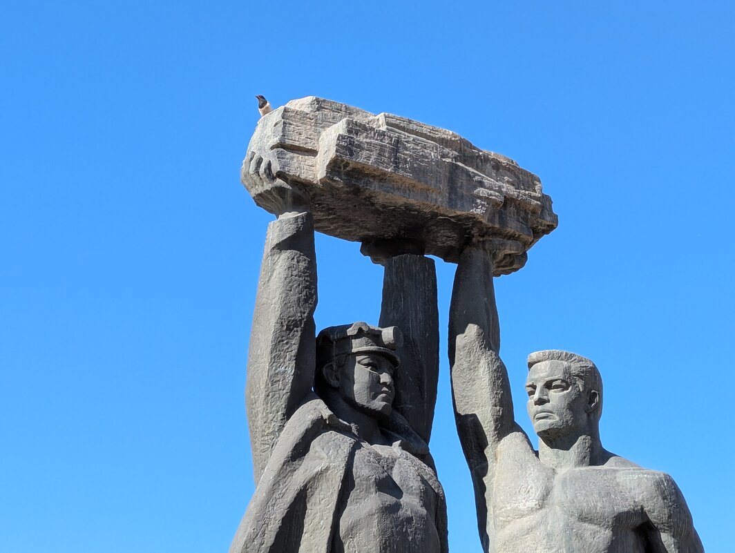 Птичка... - Андрей Хлопонин