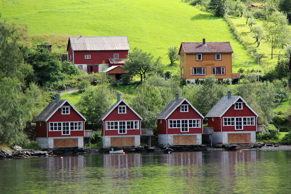 Пряничные домики - Сергей Сомихин Пряничные домики - Сергей Сомихин