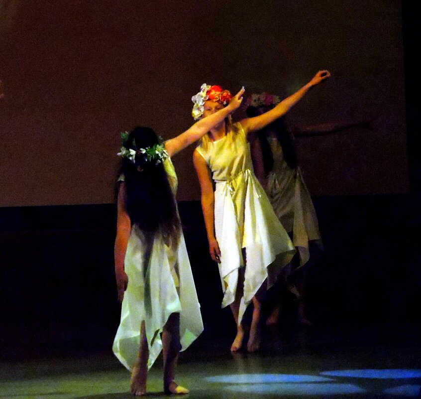 Танцуют дети. - nadyasilyuk Вознюк Танцуют дети. - nadyasilyuk Вознюк