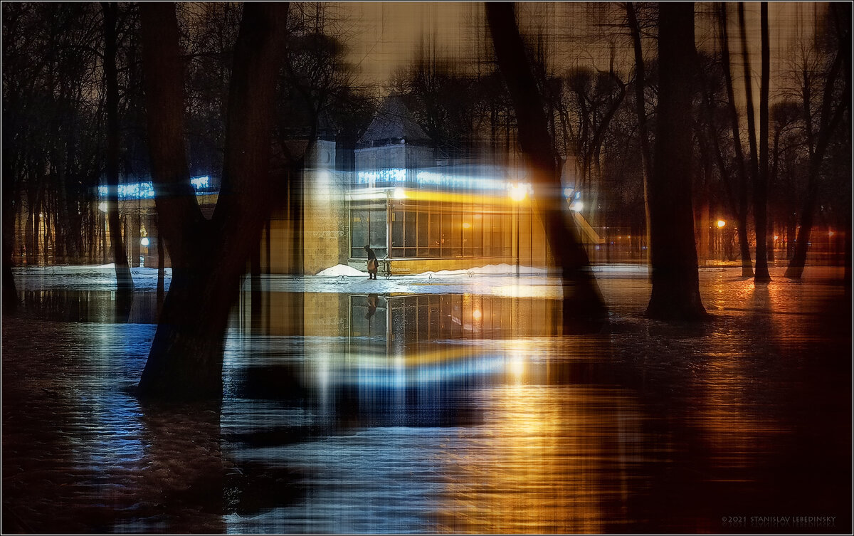 My magic Petersburg_03783_Таврический сад. Здание бывш. детской Игротеки - Станислав Лебединский