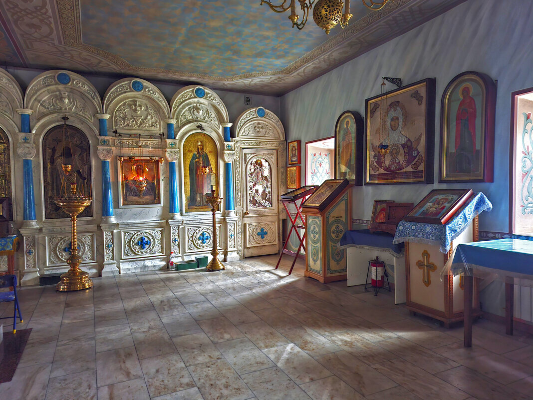 В  Знаменском храме - ИРЭН@ .