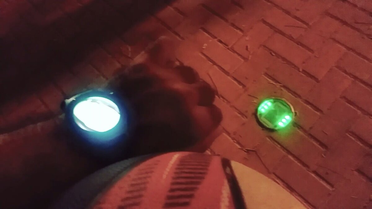 115 (256) - CLOSE WAYS ALL