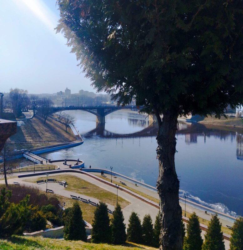 Однажды в апреле... - Галина Бобкина