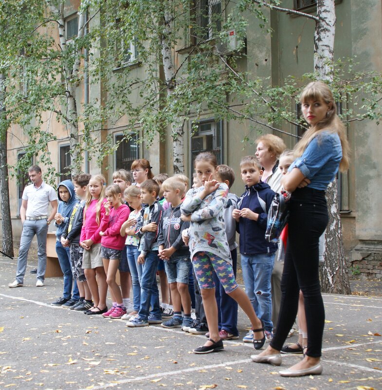 Учительница первая моя - Сергей Порфирьев