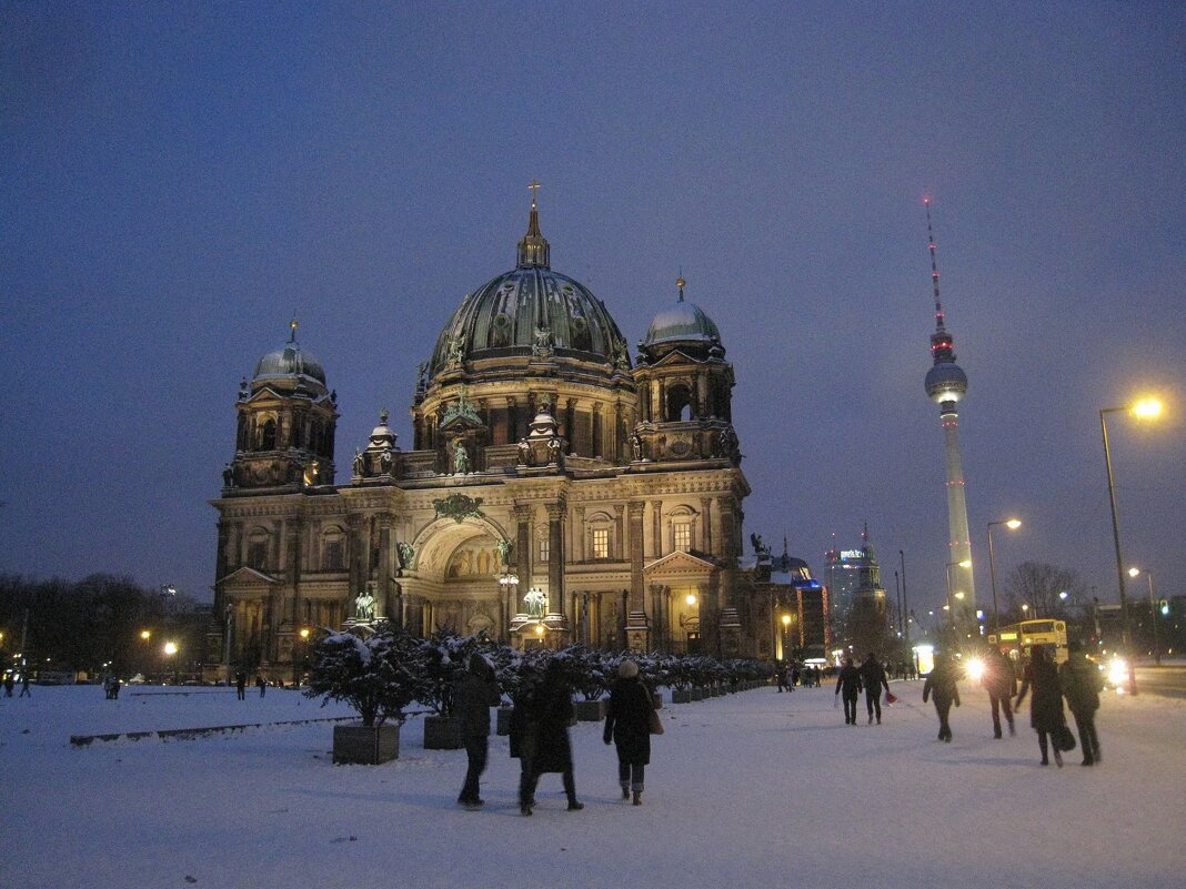 Кусочек вечернего Берлина. - unix (Илья Утропов) Кусочек вечернего Берлина. - unix (Илья Утропов)